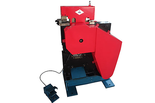 QA34-10 Metal punching and shearing machine